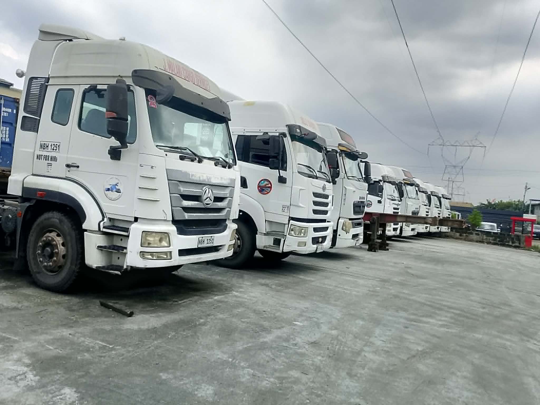 Trucking Service Image 2